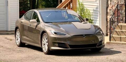 Tesla Model S 2016