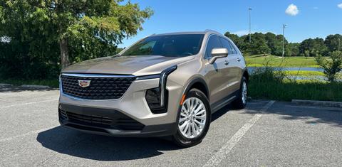 Cadillac XT4 2024
