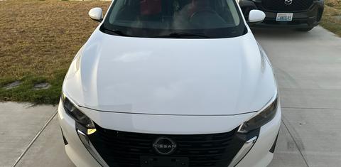 Nissan Sentra 2024