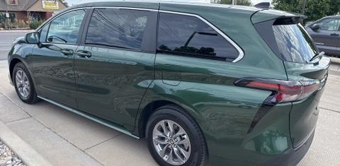 Toyota Sienna 2025