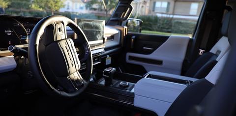 GMC HUMMER EV SUV 2025