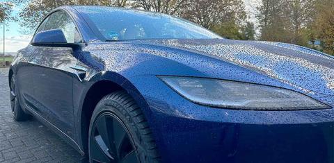 Tesla Model 3 2024