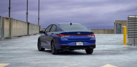 Hyundai Elantra 2023