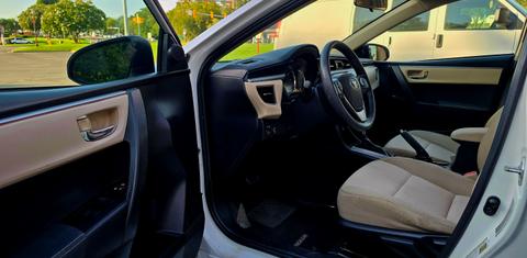 Toyota Corolla 2015