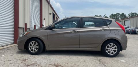 Hyundai Accent 2013