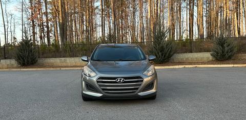 Hyundai Elantra GT 2017