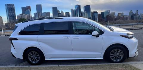 Toyota Sienna 2025