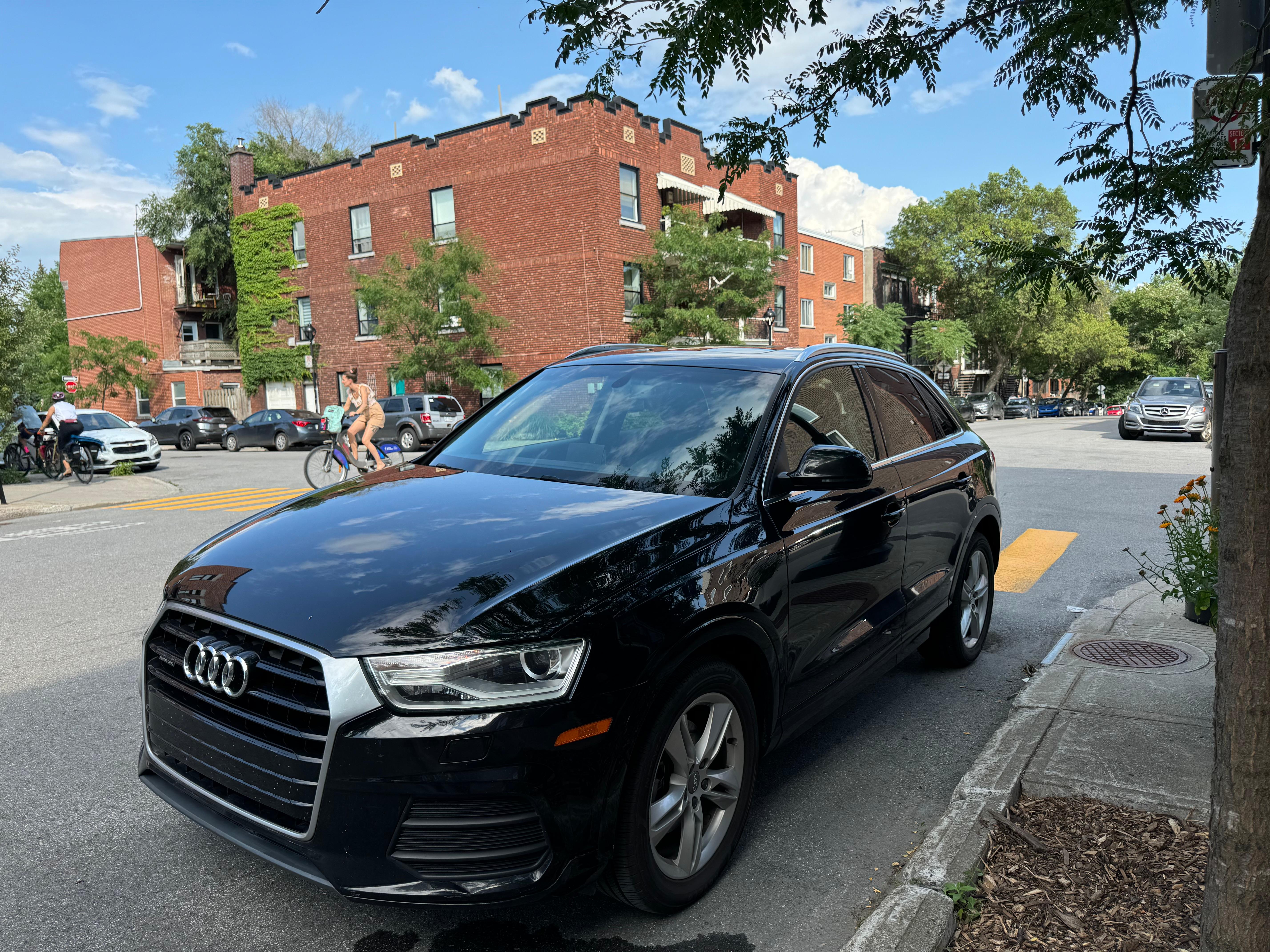 Audi Q3 2016 à 