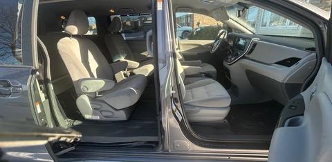 Toyota Sienna 2017
