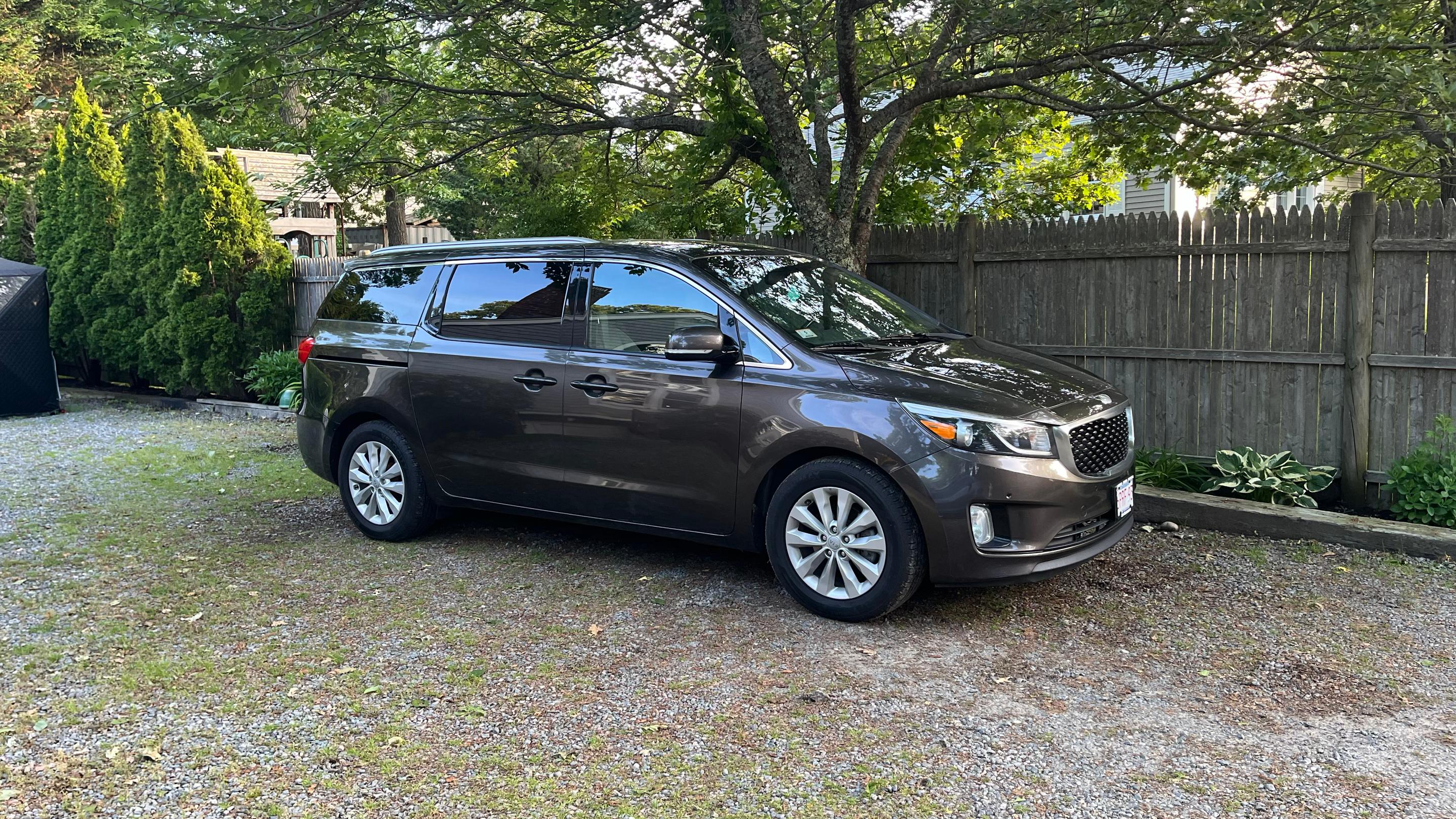 Kia Sedona 2017 in Oak Bluffs, MA