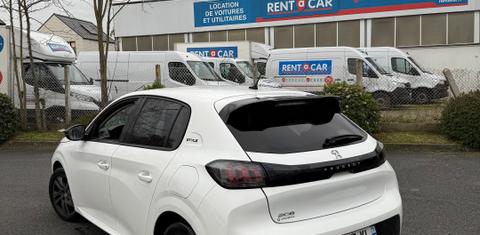 Peugeot 208 2022