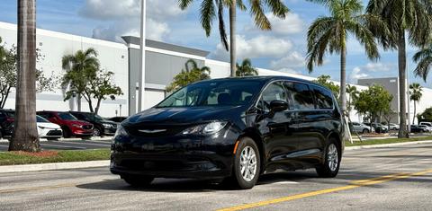 Chrysler Voyager 2022