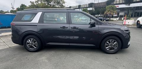 Kia CARNIVAL 2023