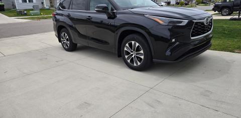 Toyota Highlander 2023
