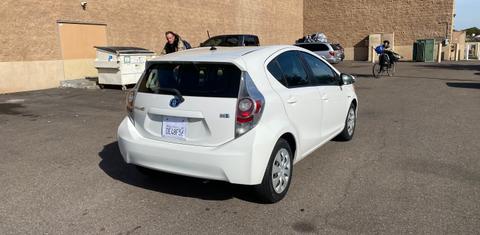 Toyota Prius c 2013