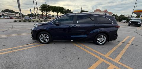 Toyota Sienna 2026