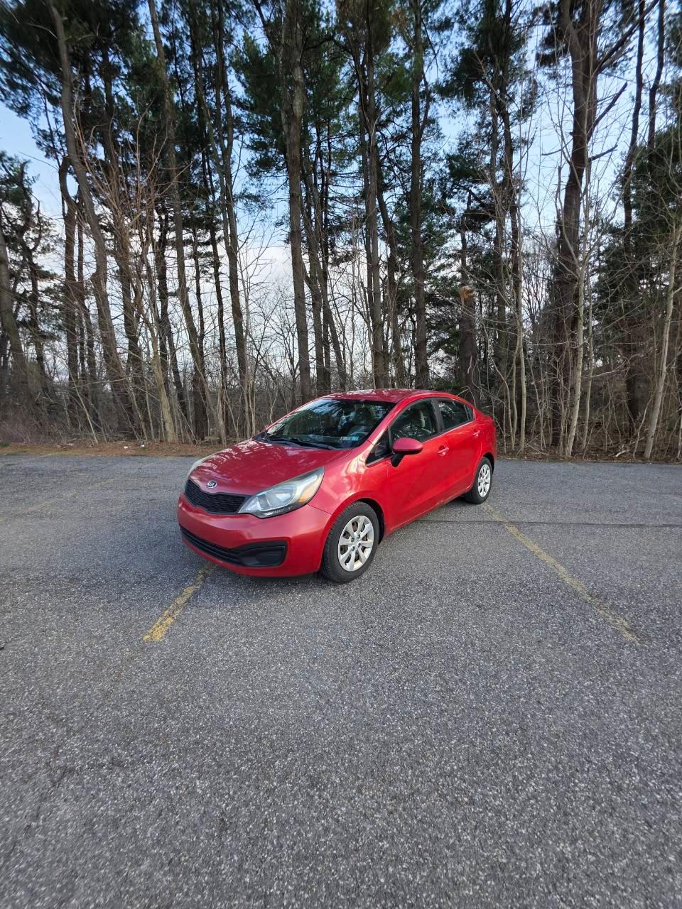 Kia Rio 2014 in Carnot-Moon, PA