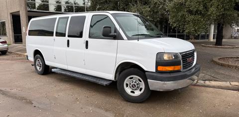 GMC Savana 2016
