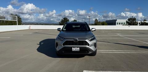 Toyota RAV4 2025