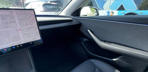 Tesla Model 3 2025