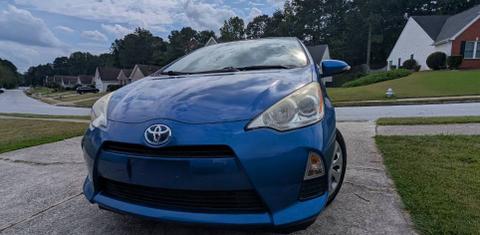Toyota Prius c 2014
