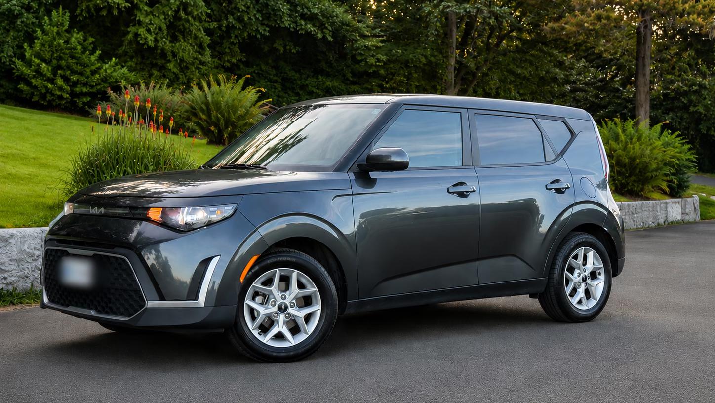 Kia Soul 2023 in Bremerton, WA