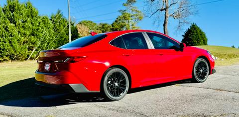 Toyota Camry Hybrid 2025