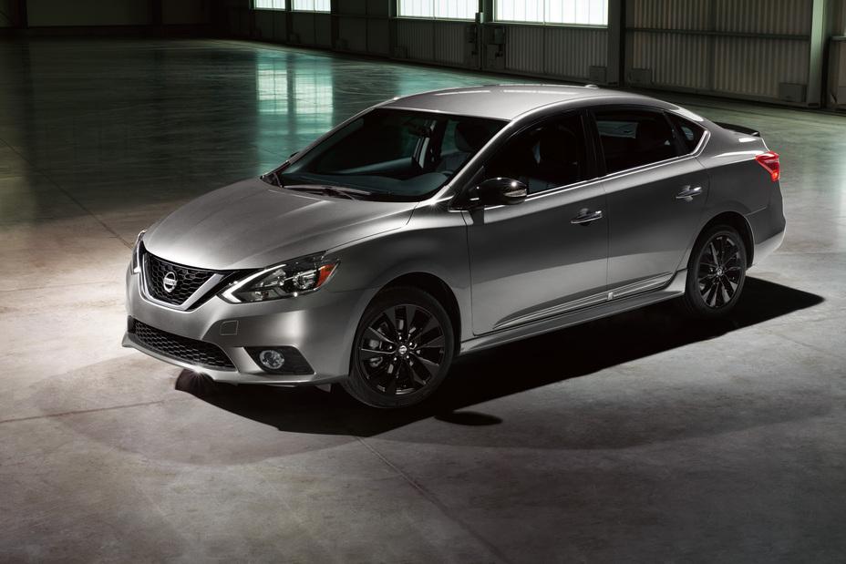 Nissan Sentra 2017 in 