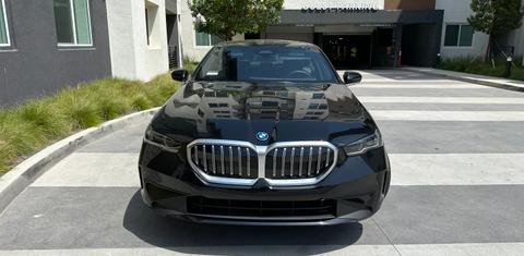 BMW i5 2024