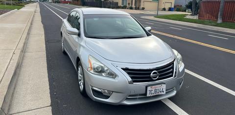 Nissan Altima 2014