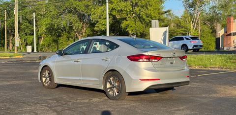 Hyundai Elantra 2017