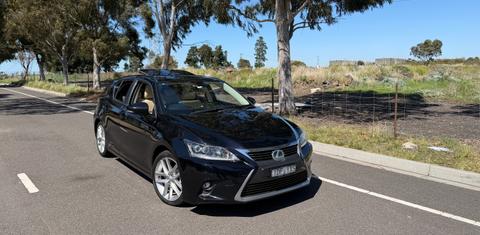 Lexus CT 200h. HYBRID 2015