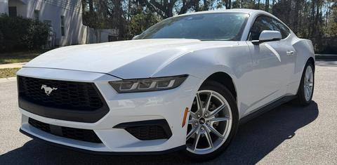 Ford Mustang 2024