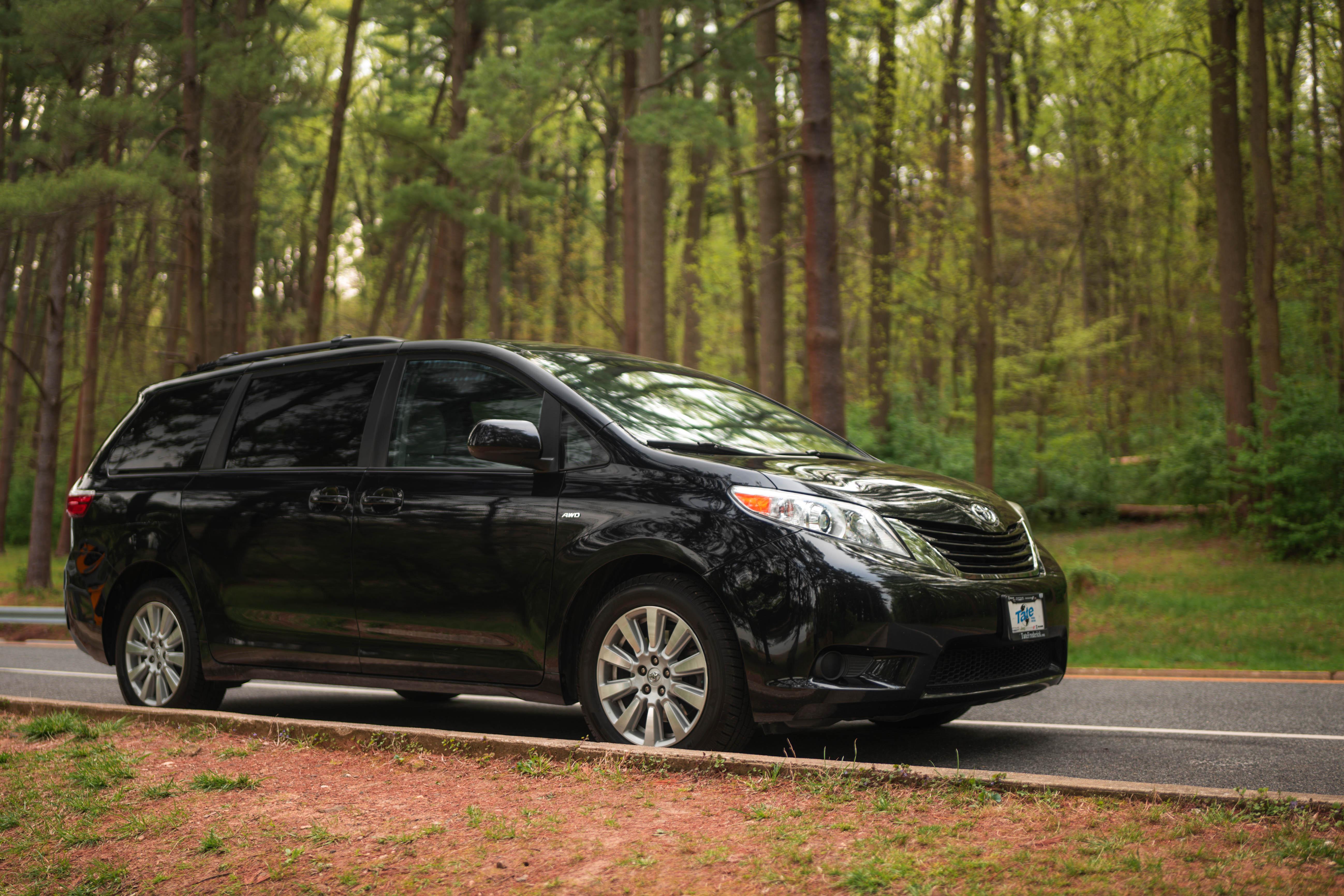 Toyota Sienna 2017 in Baltimore, MD