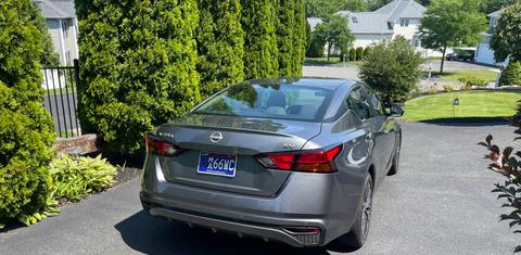 Nissan Altima 2024