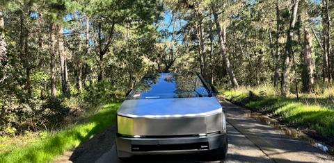 Tesla Cybertruck 2024