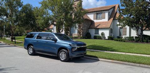 Chevrolet Suburban 2025