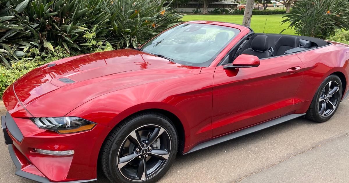 Ford Mustang 2022 rental in Kahului, HI by Lance F. Turo