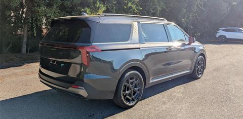 Kia Carnival Hybrid 2026