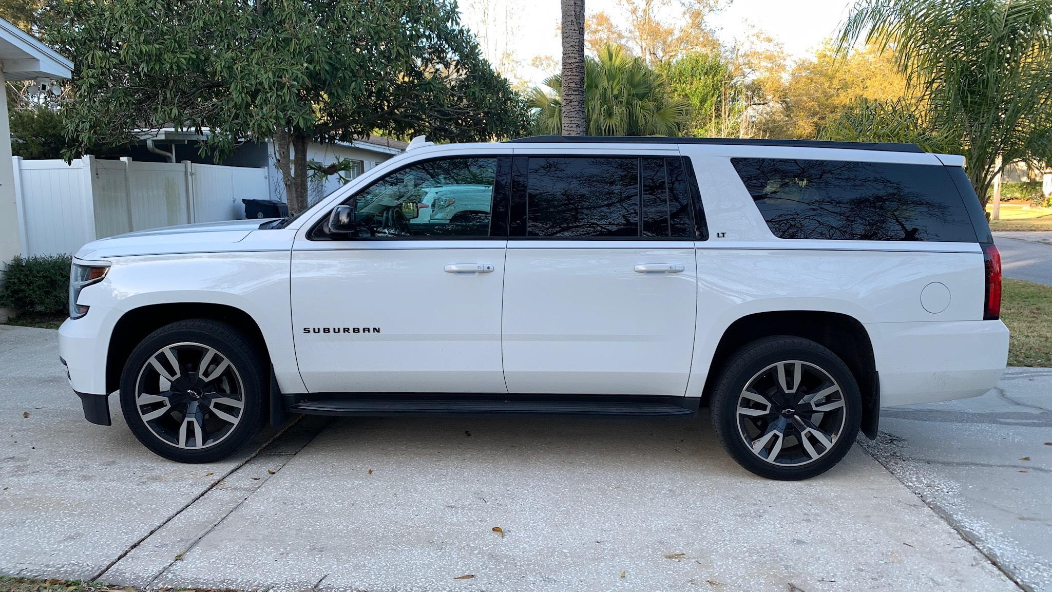 Chevrolet Suburban 2018 in 