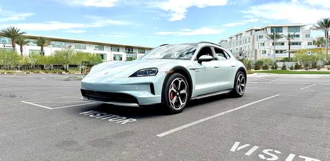 Porsche Taycan 2025