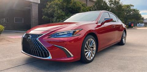 Lexus ES 2023