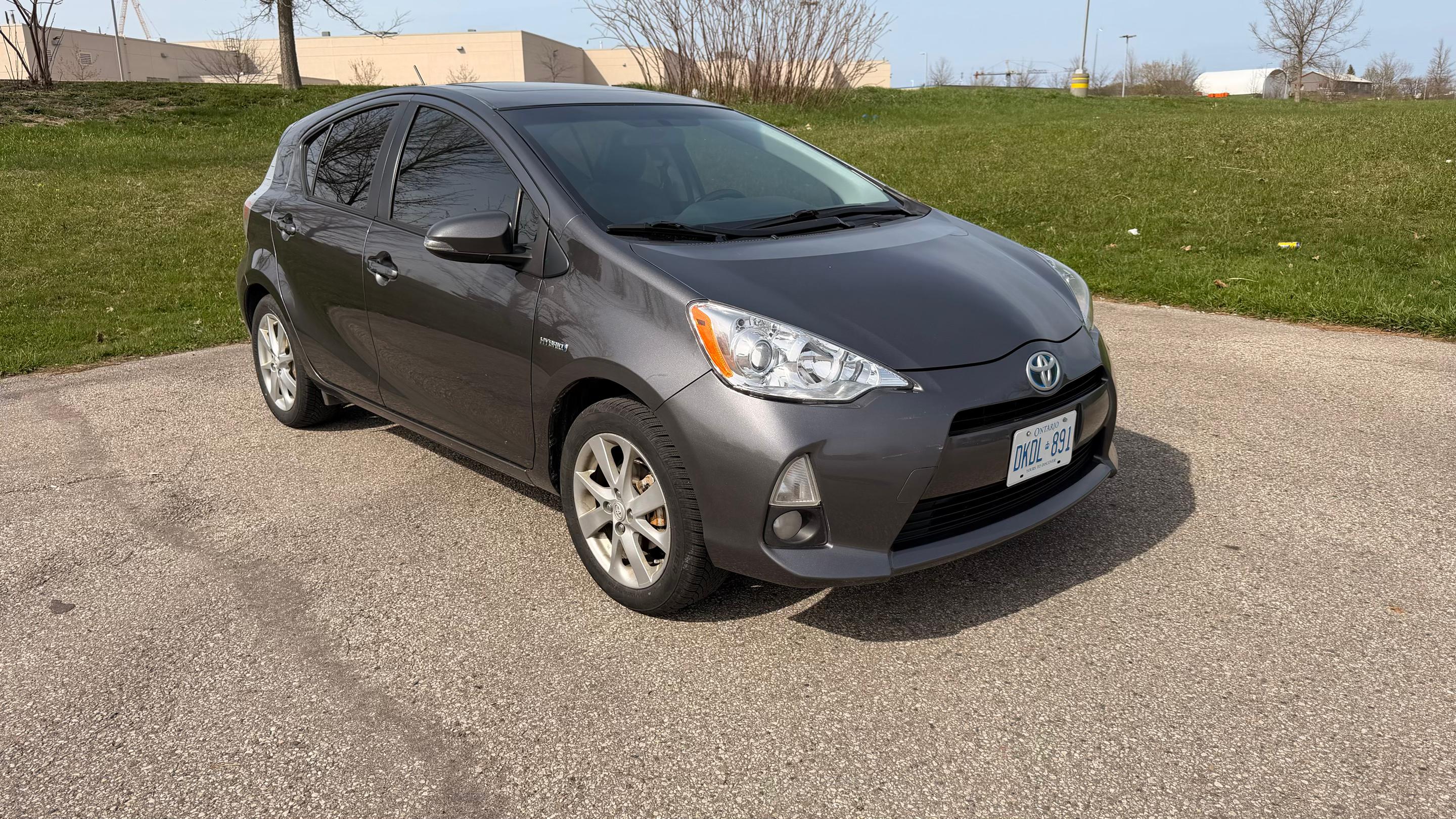 Toyota Prius c 2014 à 