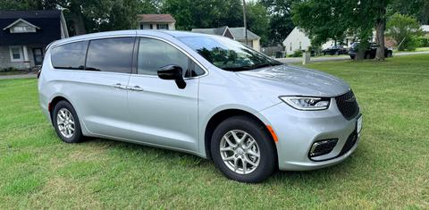 Chrysler Pacifica 2026