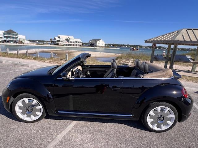 Volkswagen Beetle 2019 in Gulf Shores, AL