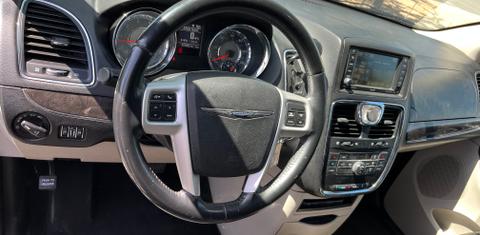 Chrysler Town & Country 2016