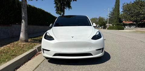 Tesla Model Y 2022