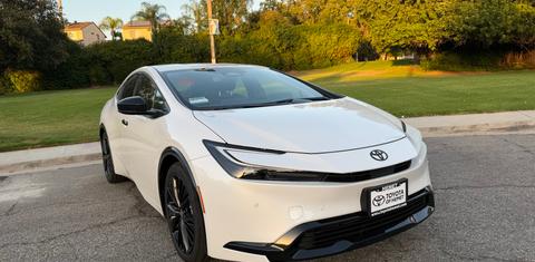 Toyota Prius Plug-In Hybrid 2026
