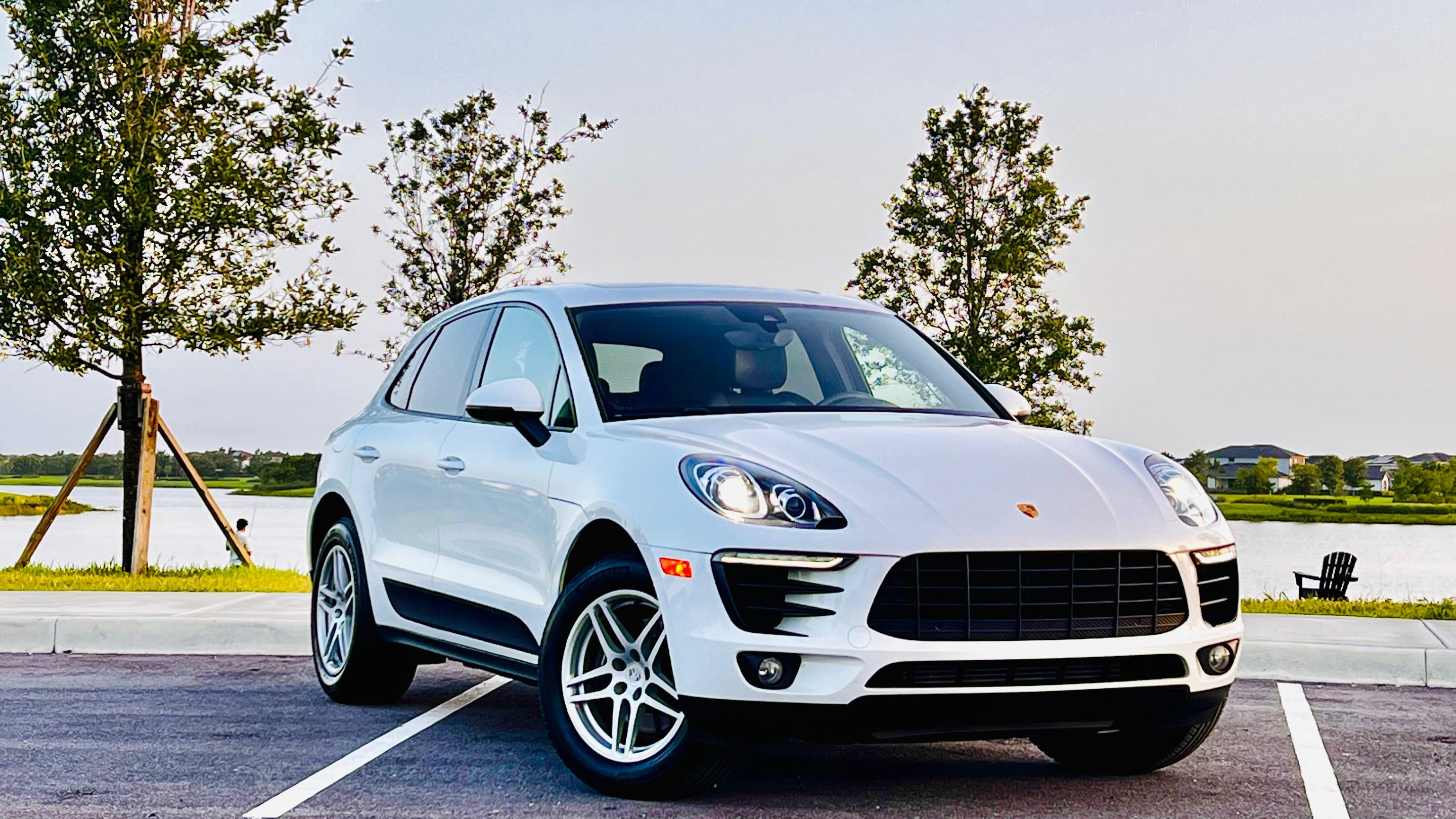Porsche Macan 2017 in West Palm Beach, FL