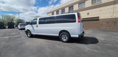 Chevrolet Express 2024